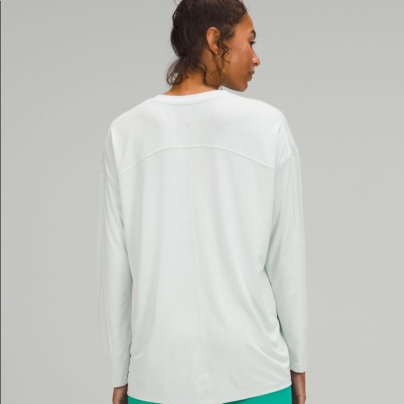 NWT Lululemon Side Cinch Long Sleeve Crew-Ocean Air - Picture 4 of 9